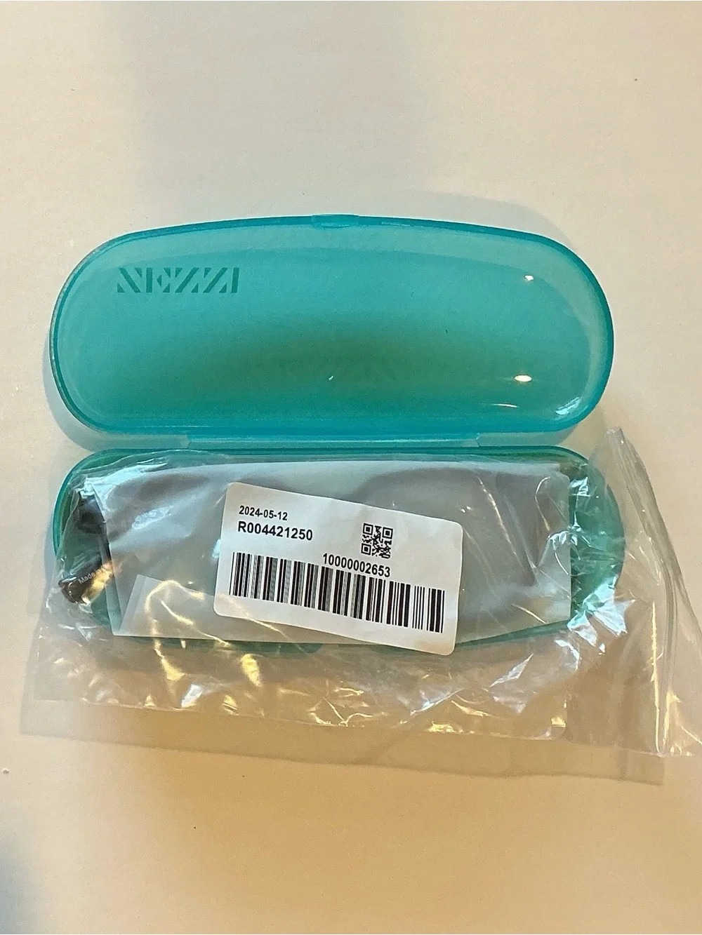 Zenni Eyeglasses +2.50 & Case Black